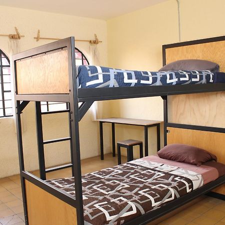 Hostal La Loteria Γκουανταλαχάρα Εξωτερικό φωτογραφία