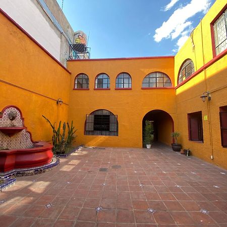 Hostal La Loteria Γκουανταλαχάρα Εξωτερικό φωτογραφία