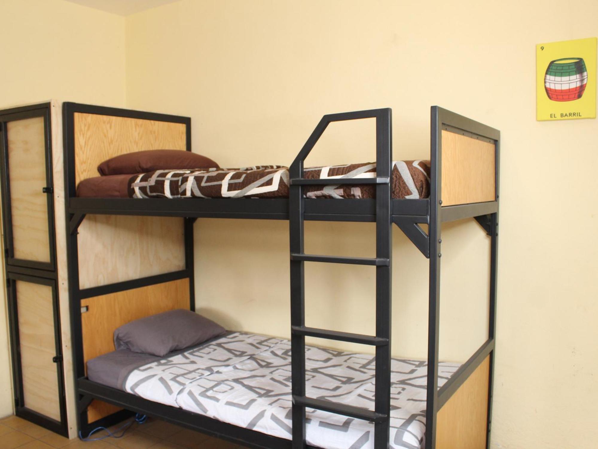 Hostal La Loteria Γκουανταλαχάρα Εξωτερικό φωτογραφία