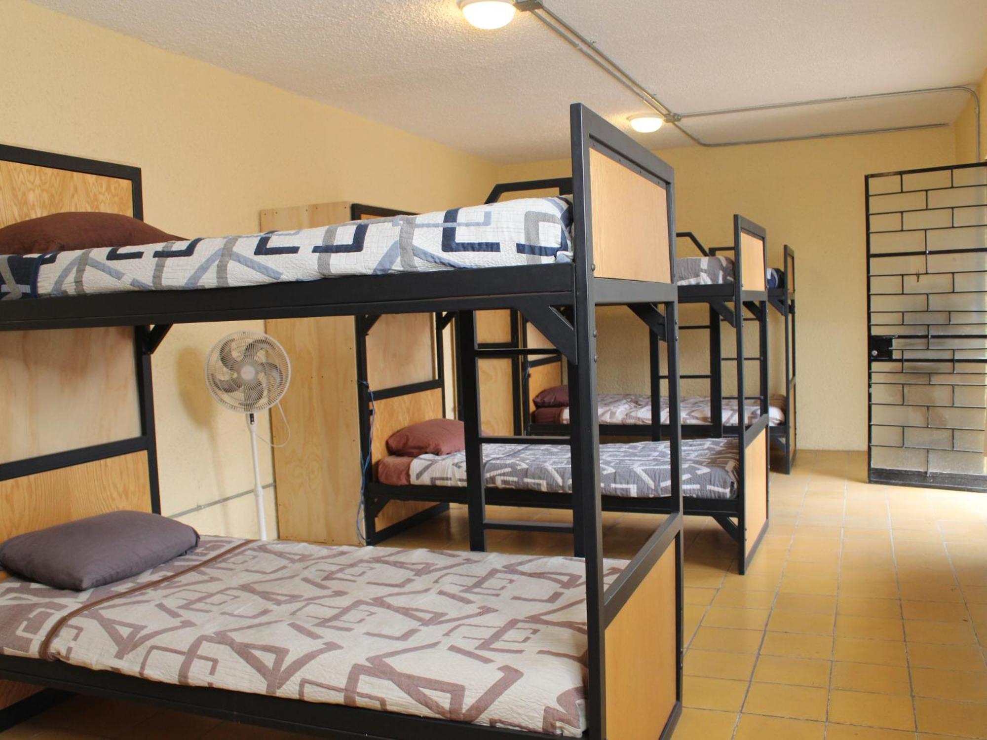 Hostal La Loteria Γκουανταλαχάρα Εξωτερικό φωτογραφία