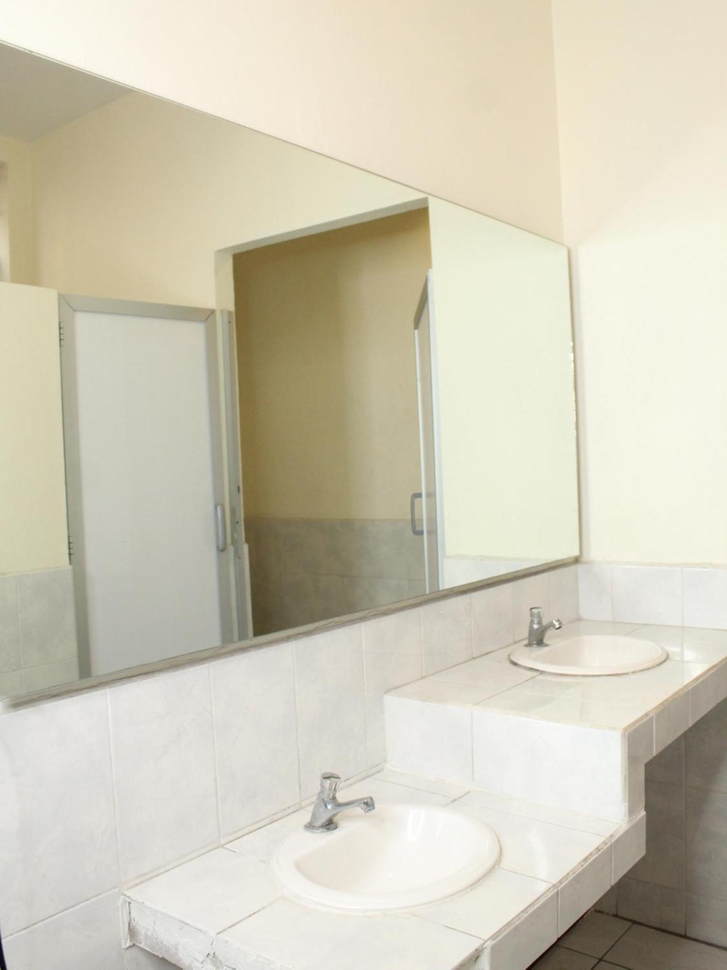 Hostal La Loteria Γκουανταλαχάρα Εξωτερικό φωτογραφία