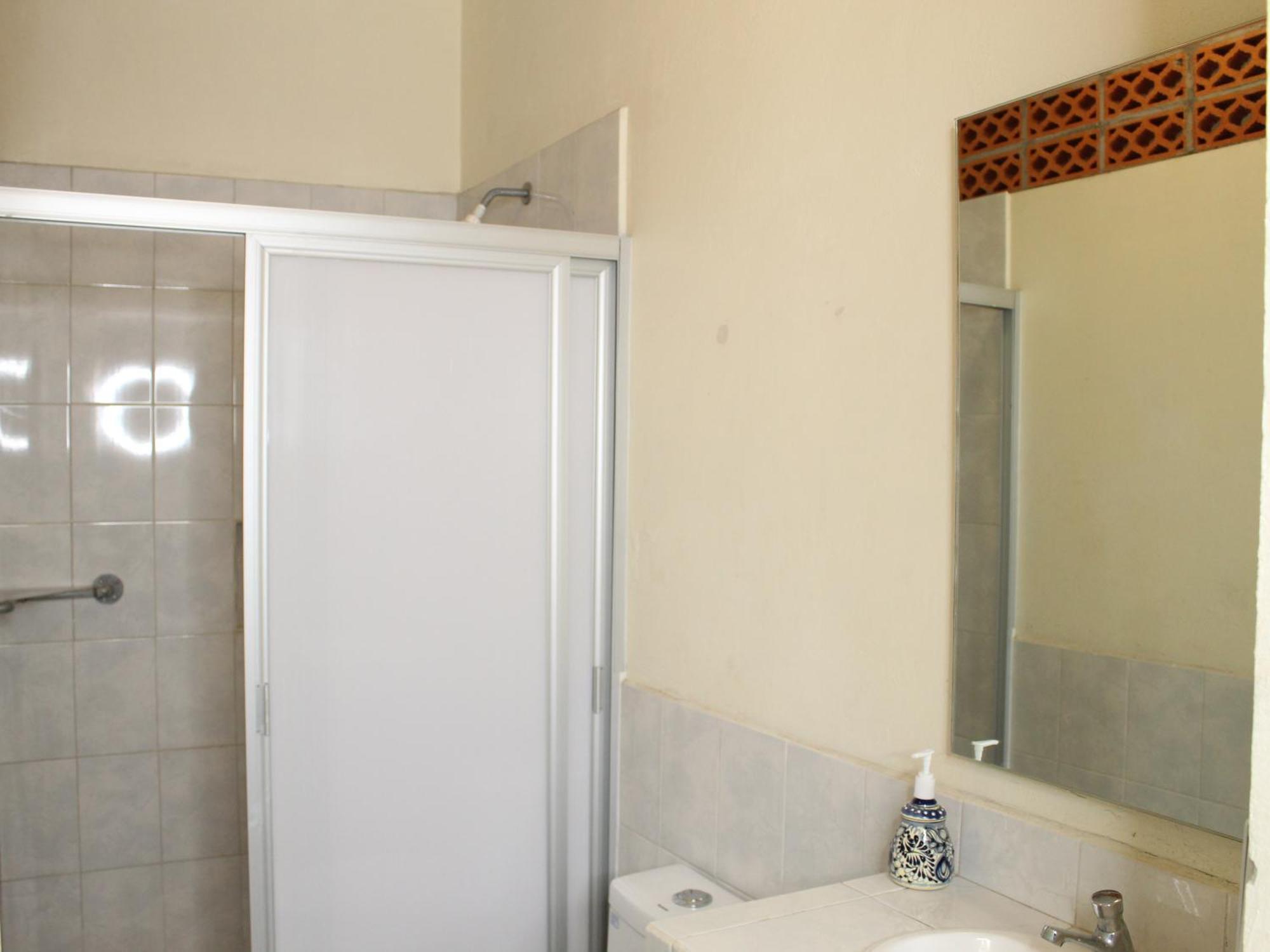 Hostal La Loteria Γκουανταλαχάρα Εξωτερικό φωτογραφία