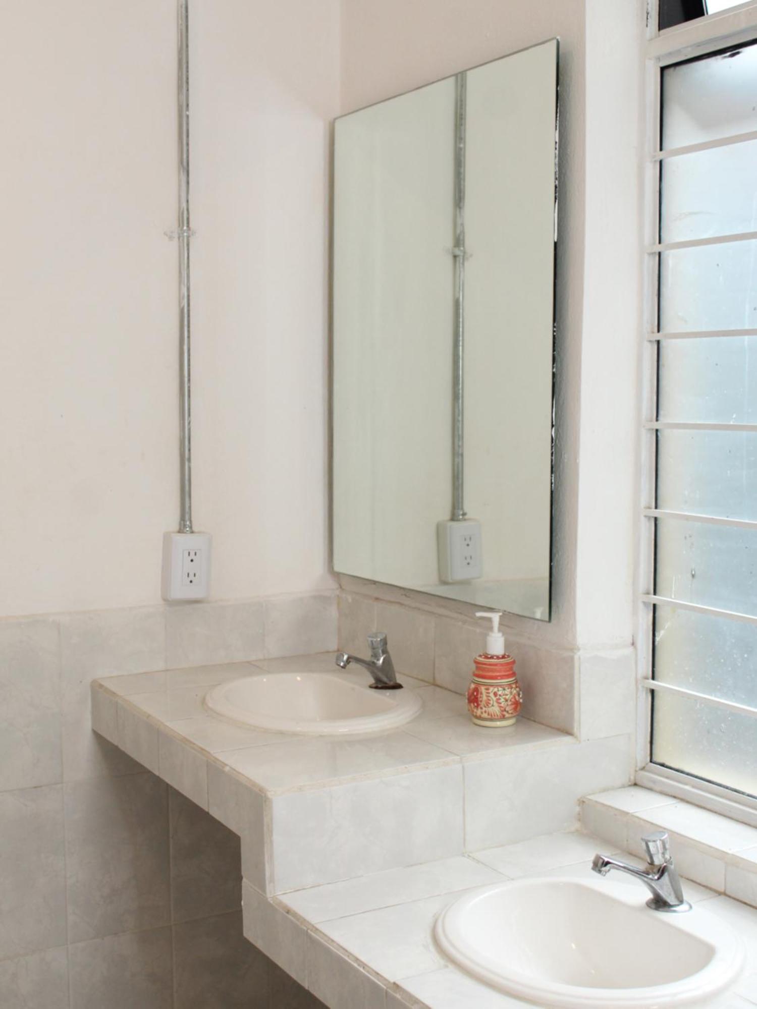 Hostal La Loteria Γκουανταλαχάρα Εξωτερικό φωτογραφία